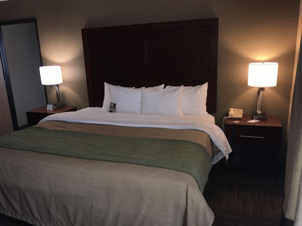 Inn Comfort Near St Louis