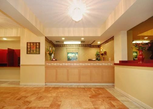Inn Comfort Near St Louis Collinsville