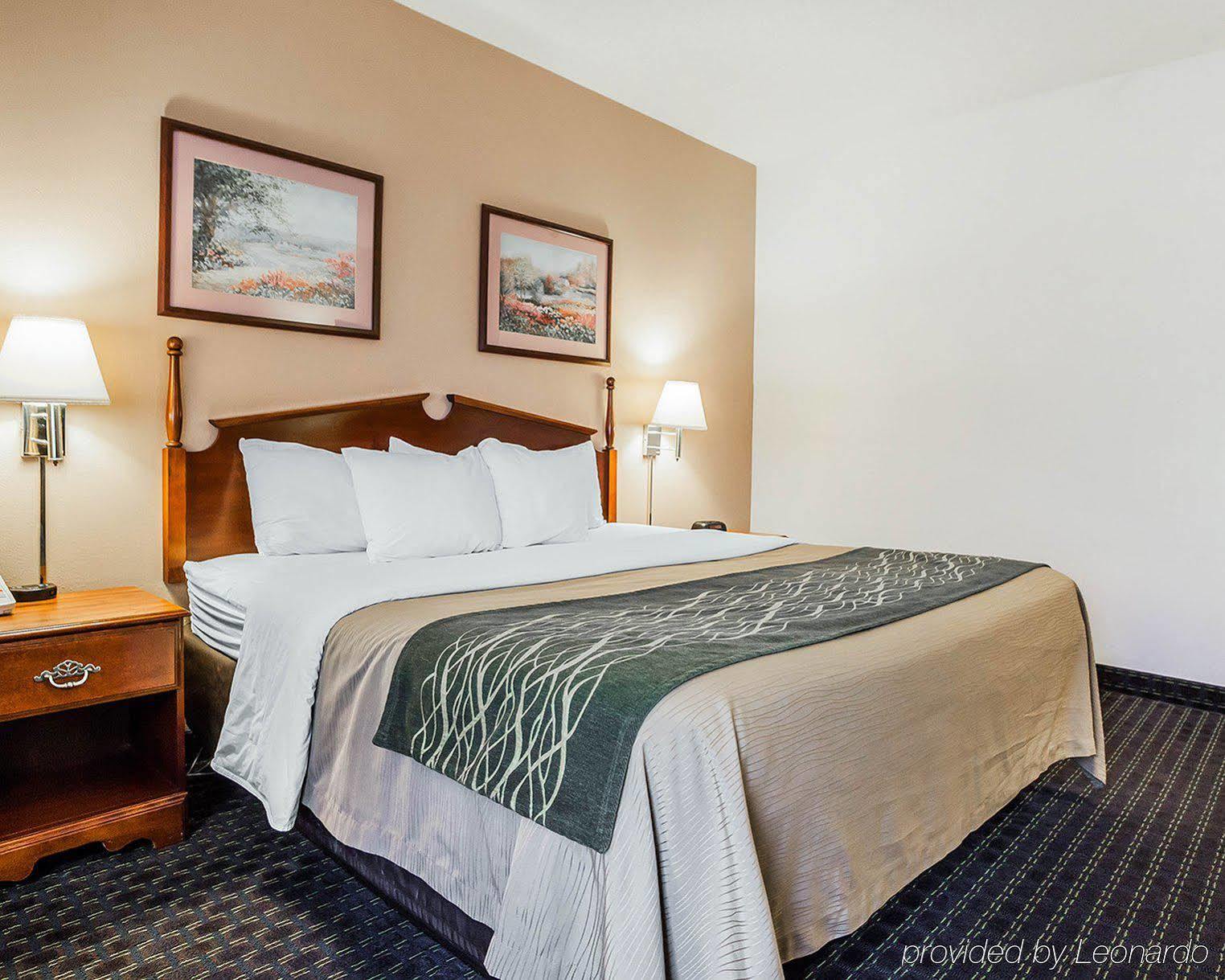 Inn Comfort Near St Louis Collinsville