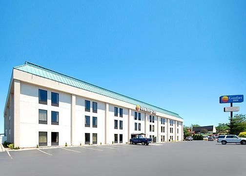 Inn Comfort Near St Louis 2*